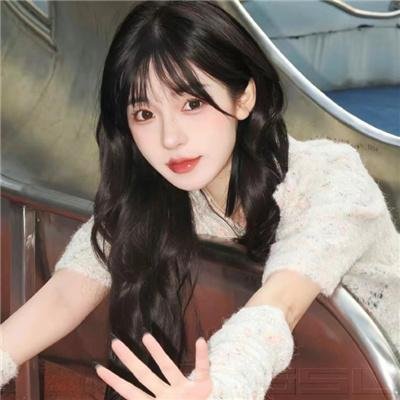 搏击傲娇小女生